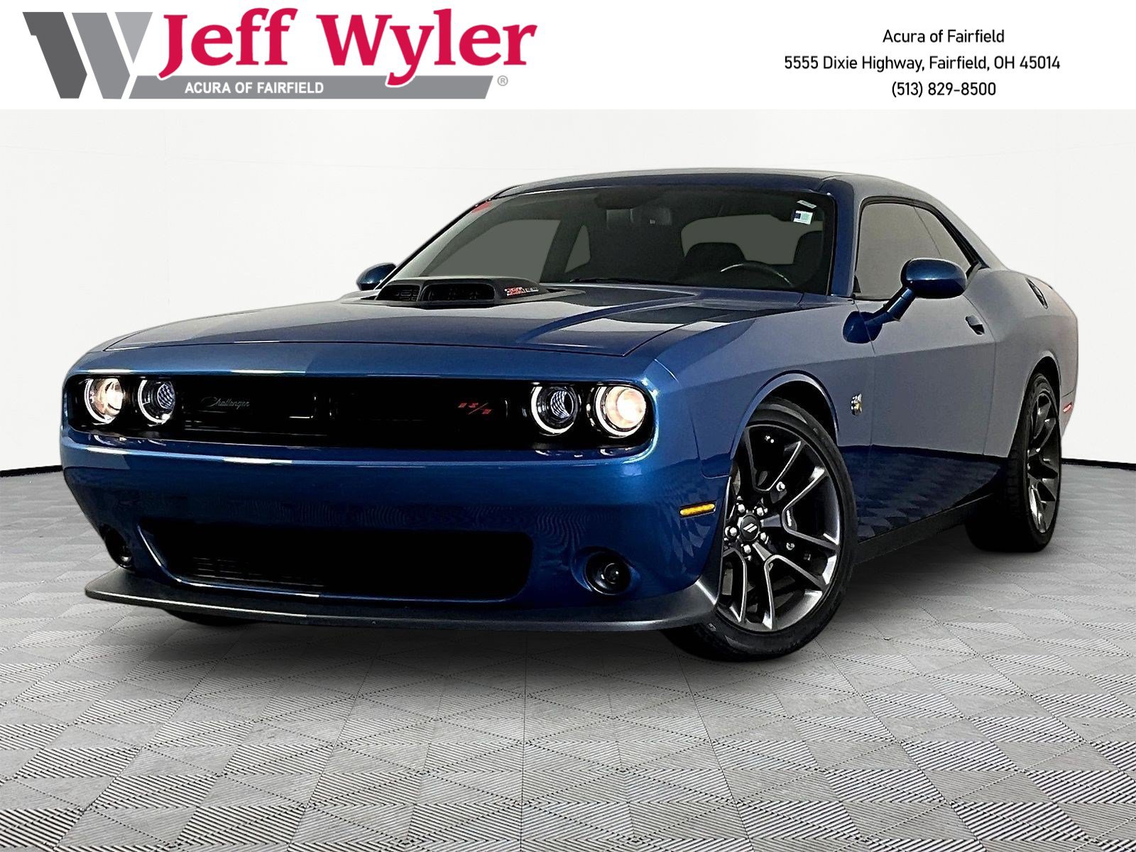 Used 2020 Dodge Challenger R/T Scat Pack w/ Shaker Package RWD image 1