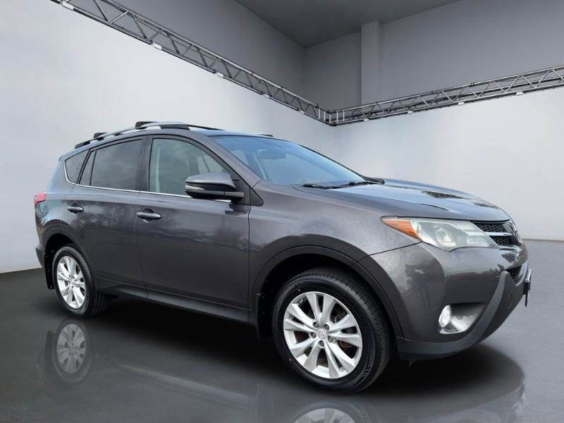 Used 2015 Toyota RAV4 Limited w/ Technology Package AWD/4WD image 9