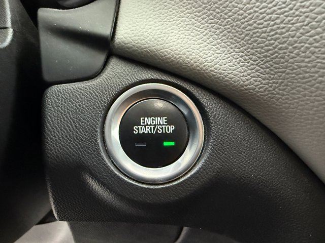 Used 2022 Chevrolet Equinox LS w/ LS Convenience Package image 12