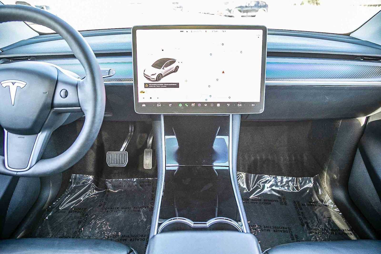 Used 2021 Tesla Model Y Long Range image 13