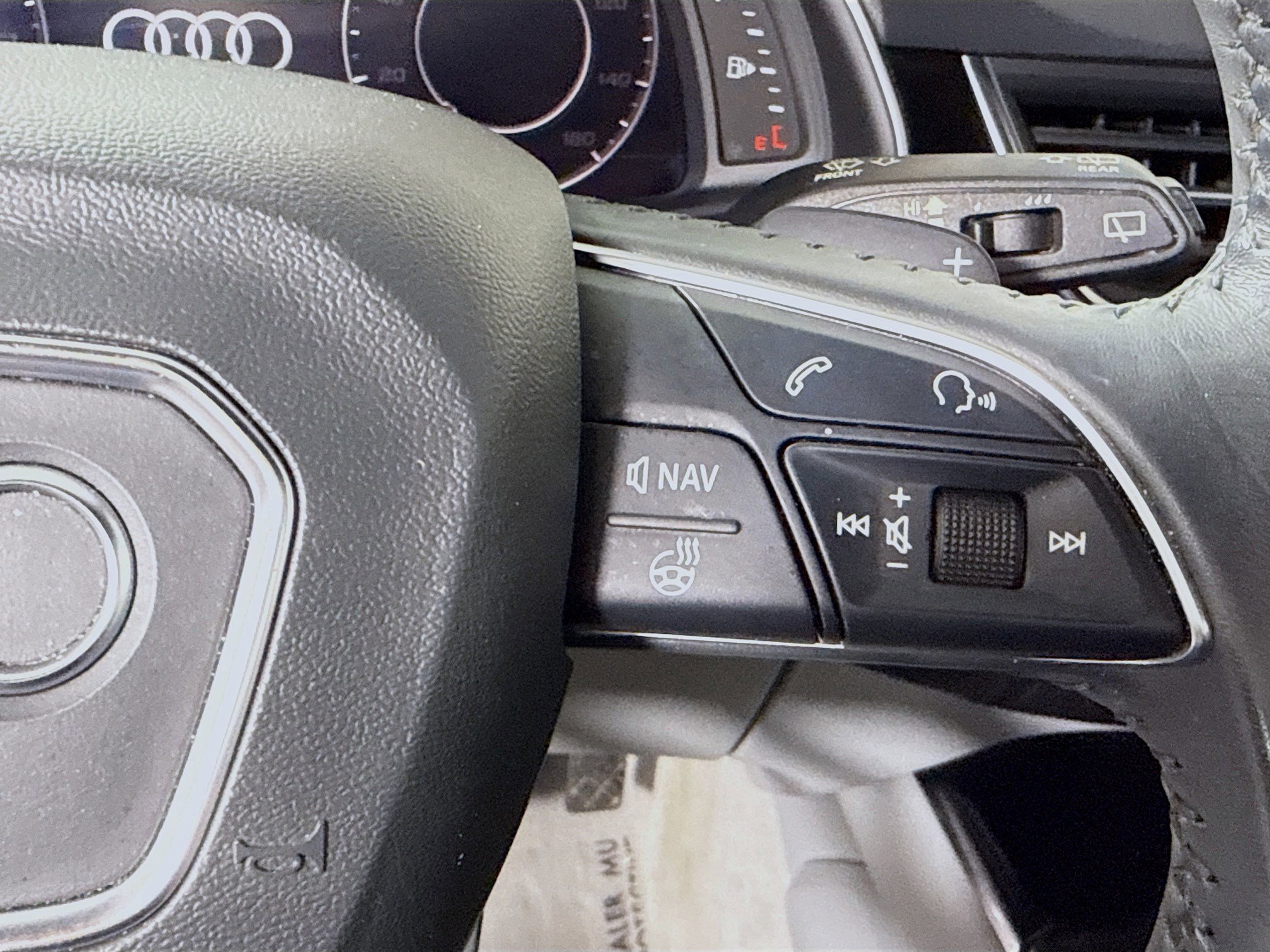 Used 2019 Audi Q7 3.0T Prestige image 15