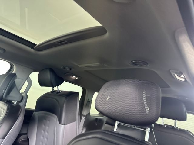 Used 2024 Kia EV9 Wind image 12