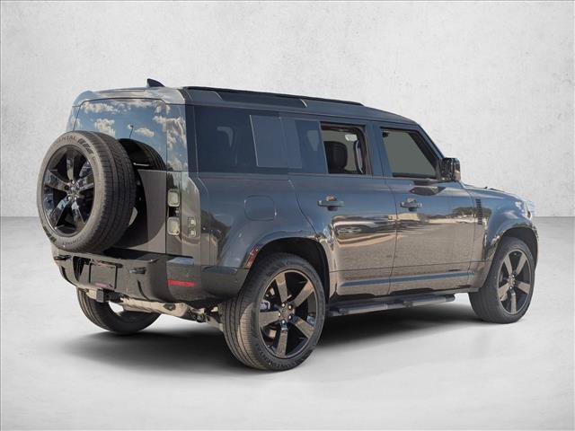 New 2026 Land Rover Defender 110 X-Dynamic SE AWD/4WD image 2