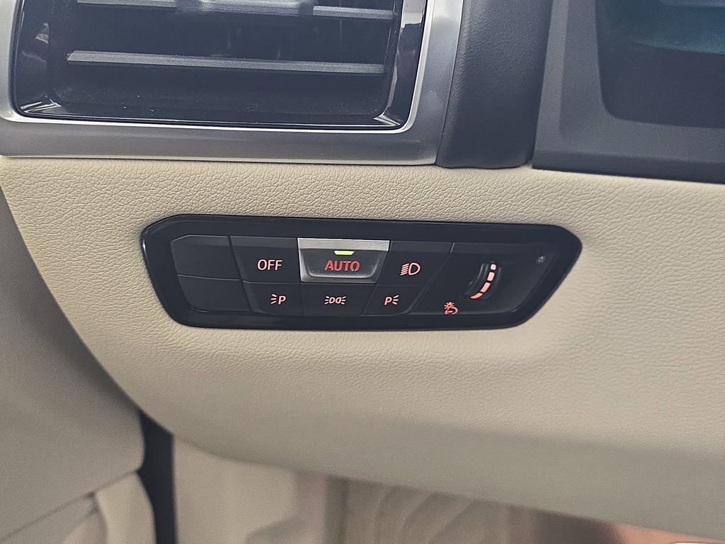 Used 2019 BMW M850i xDrive M850i xDrive image 29