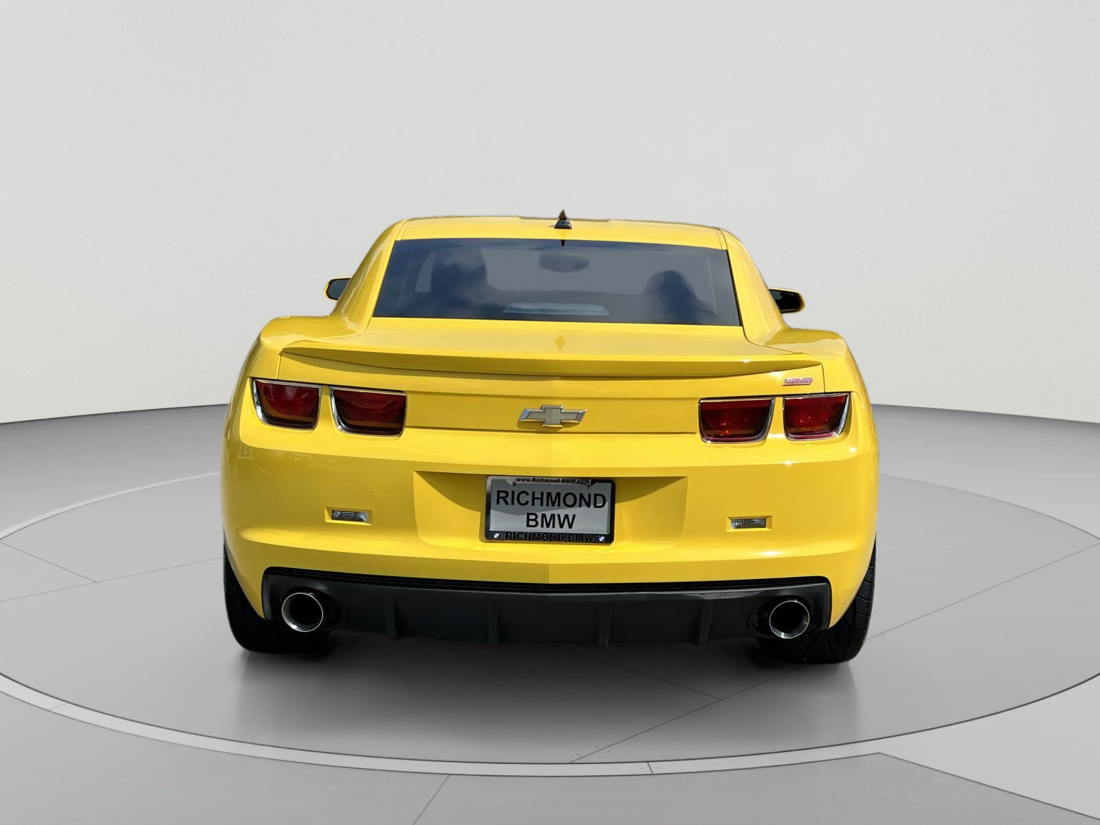 Used 2010 Chevrolet Camaro SS w/ RS Package RWD image 4