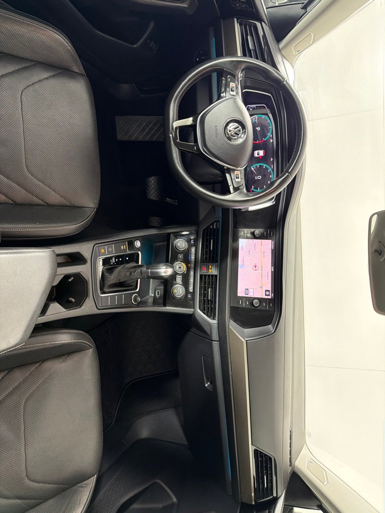 Used 2019 Volkswagen Jetta SEL Premium FWD image 26