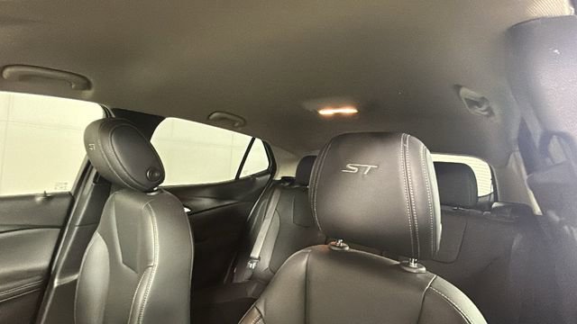 Used 2024 Buick Encore GX Sport Touring FWD image 13