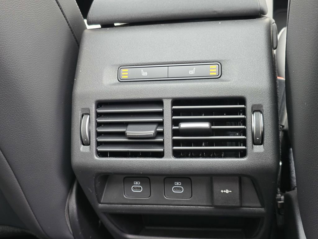 New 2025 Land Rover Discovery Sport Dynamic SE AWD/4WD image 21