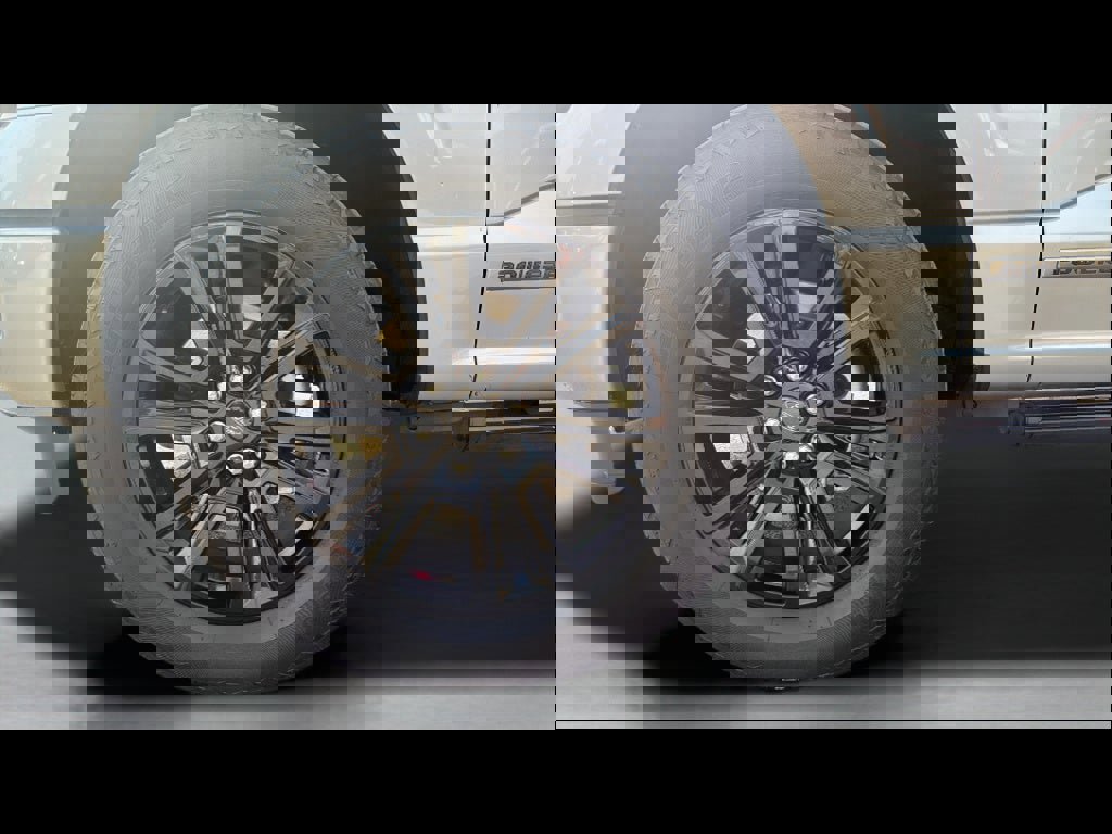 Used 2024 Ford F150 Platinum w/ Equipment Group 702A High image 29