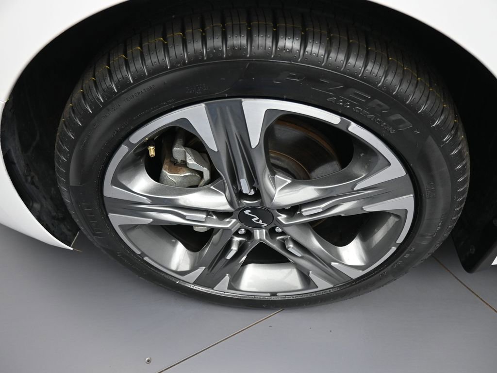 Used 2023 Kia K5 EX FWD image 14