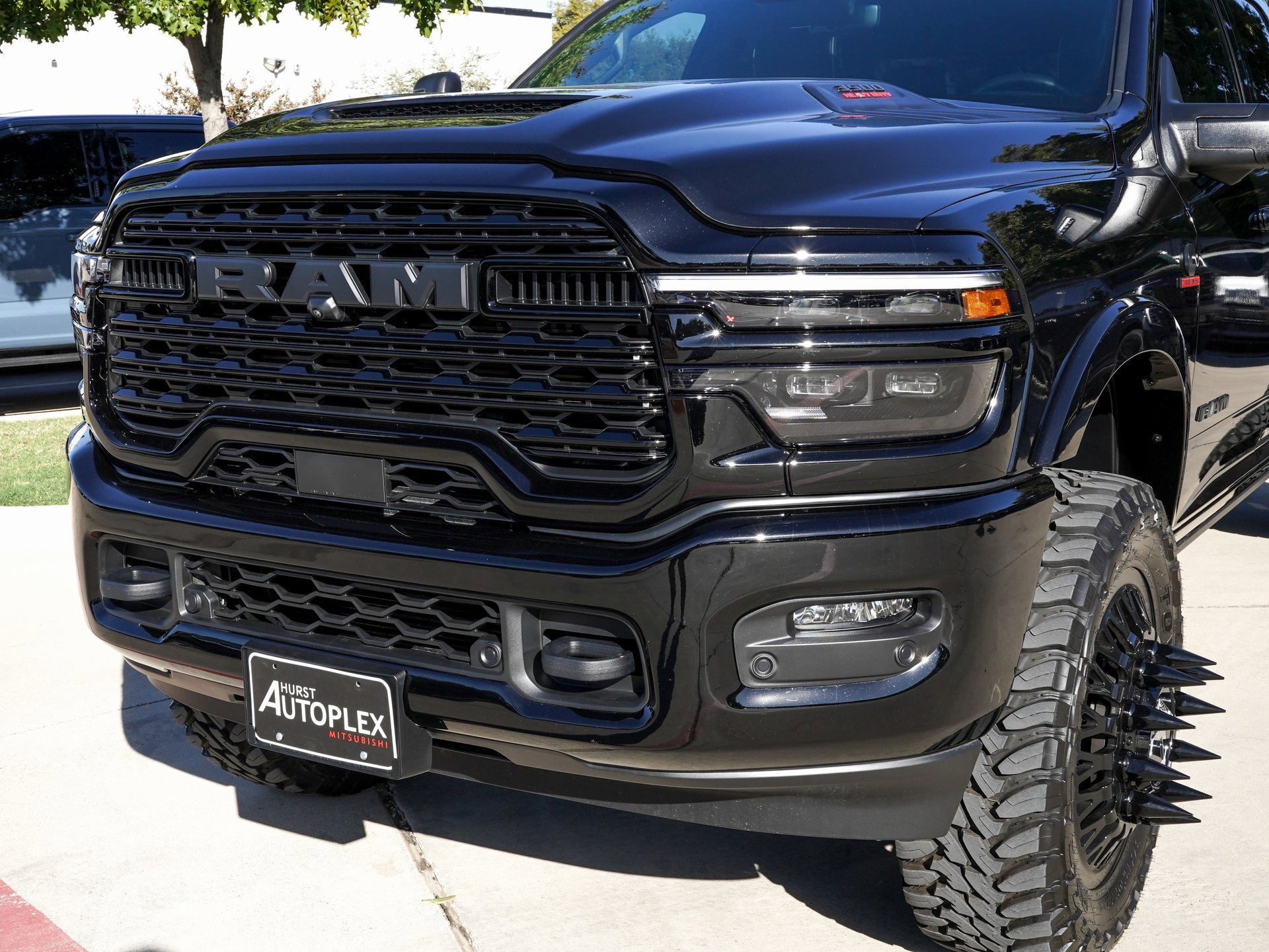 Used 2025 RAM 3500 Limited image 32