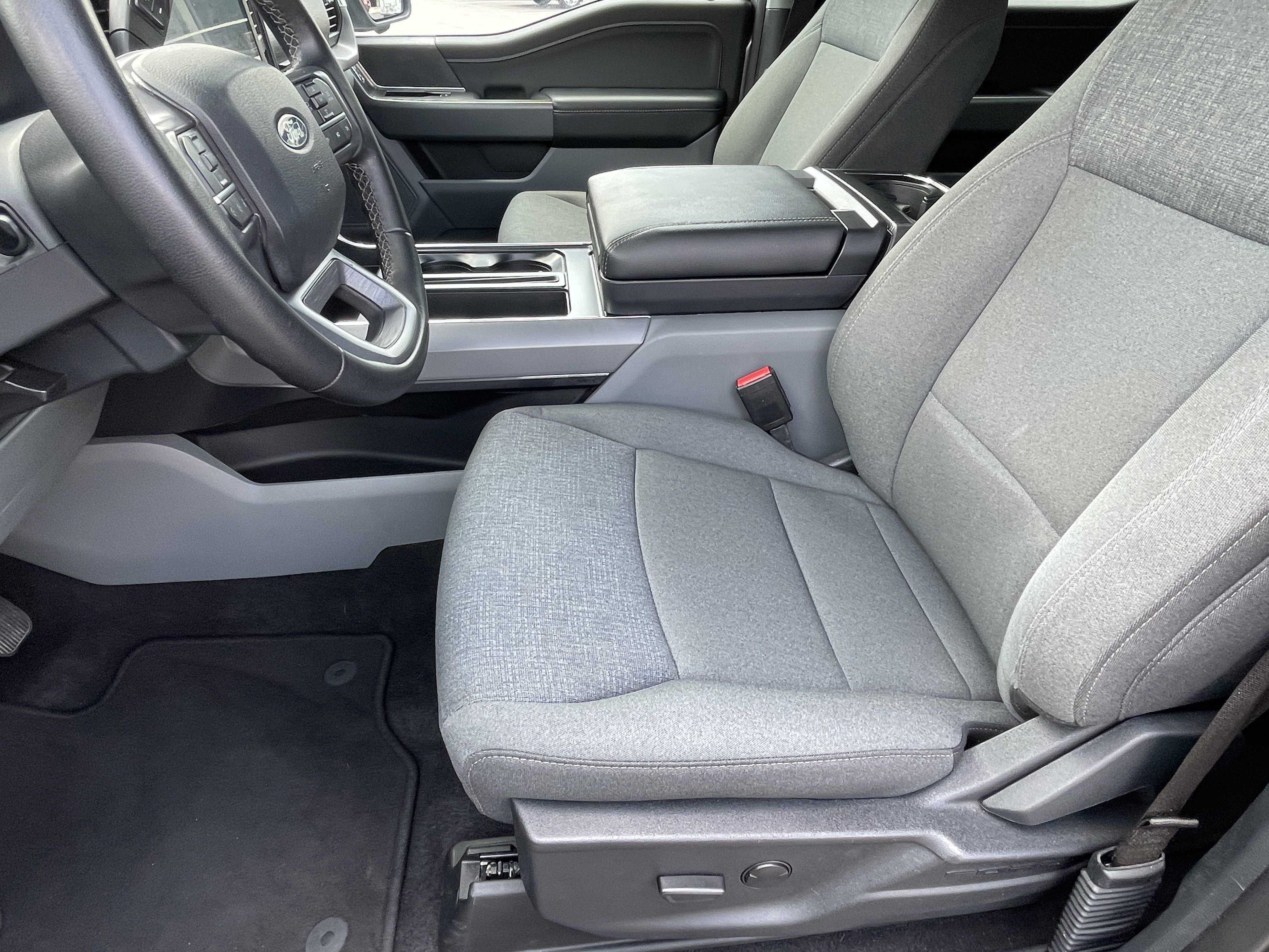 Used 2024 Ford F150 XLT w/ Mobile Office Package image 20