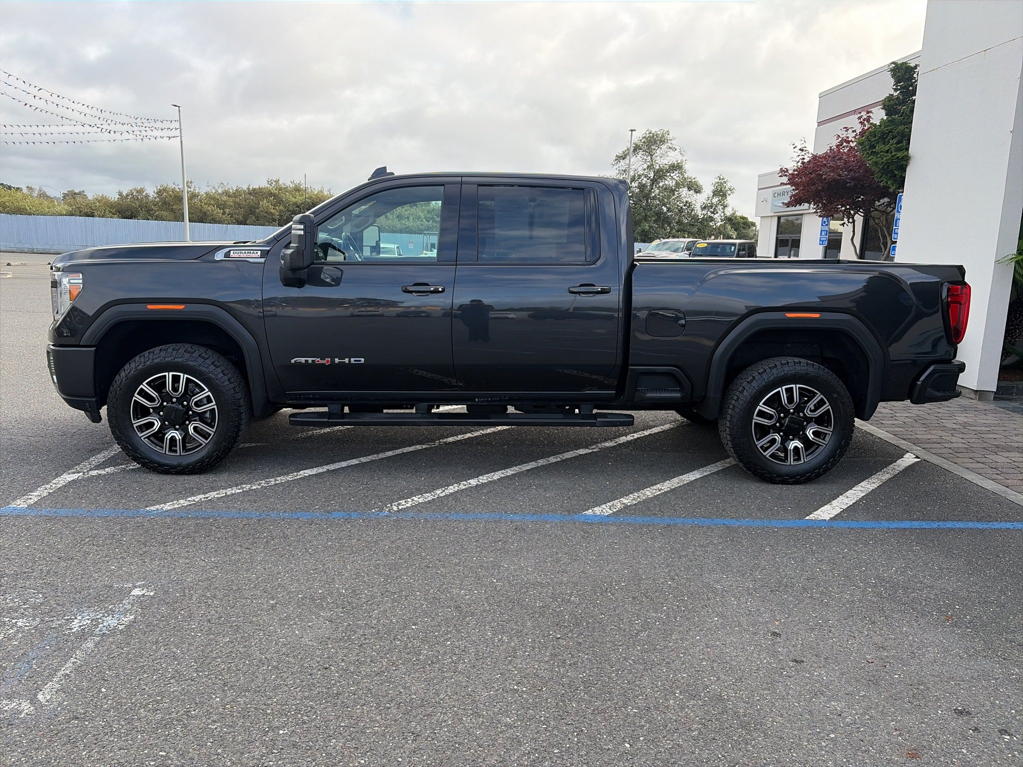 Used 2020 GMC Sierra 2500 AT4 w/ AT4 Premium Package AWD/4WD image 14