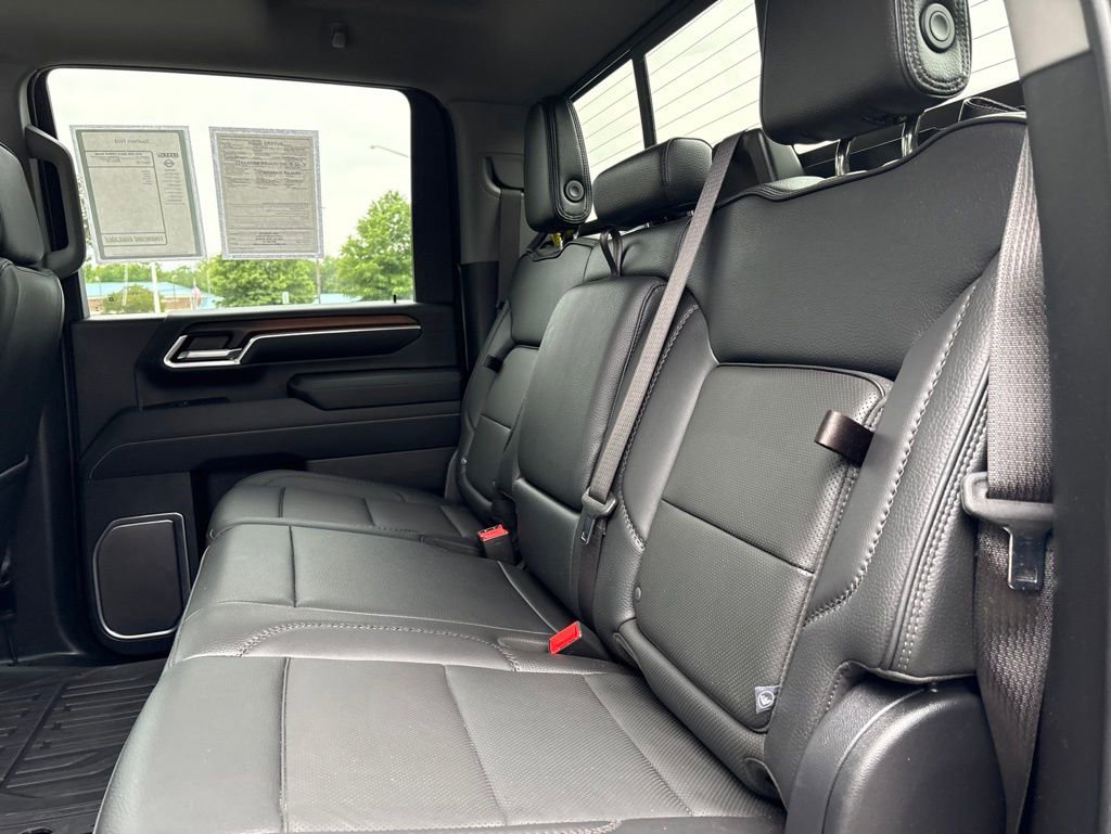 Used 2025 GMC Sierra 2500 Denali w/ Denali Reserve Package AWD/4WD image 27