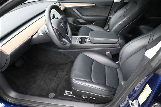 Used 2023 Tesla Model 3 Standard Range RWD image 9