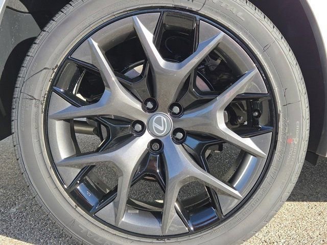 New 2026 Lexus TX 500h AWD image 24