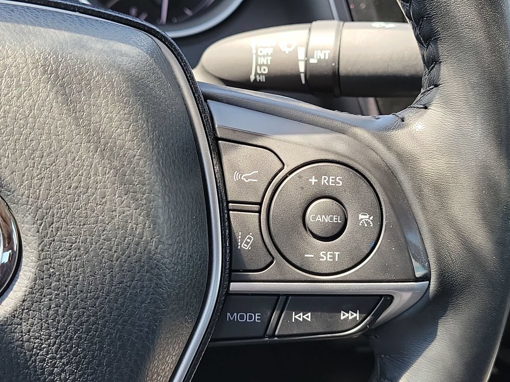 Certified 2023 Toyota Camry XLE FWD image 10