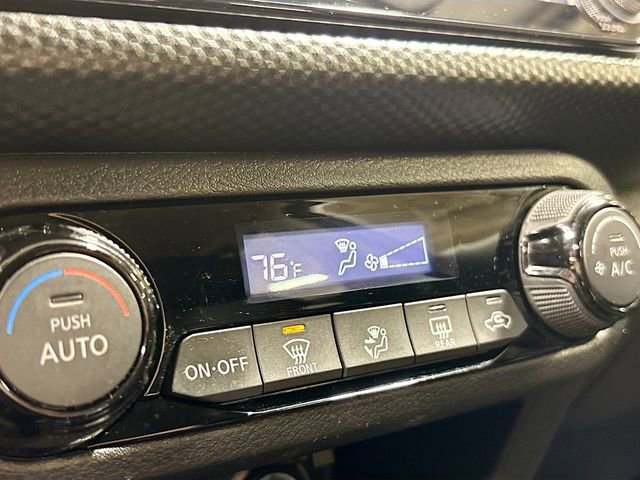 Used 2021 Nissan Kicks SV image 17