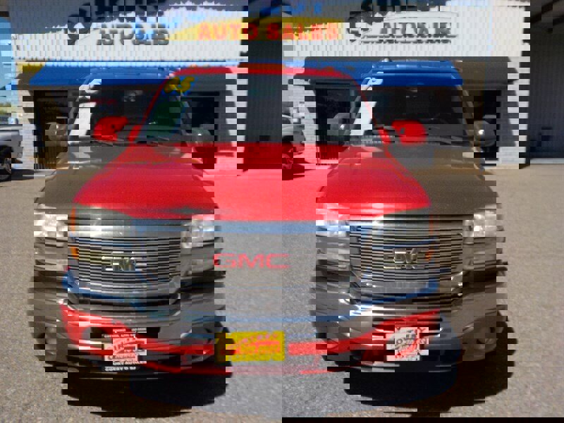 Used 2005 GMC Sierra 3500 SLE w/ Heavy-Duty Power Package image 15