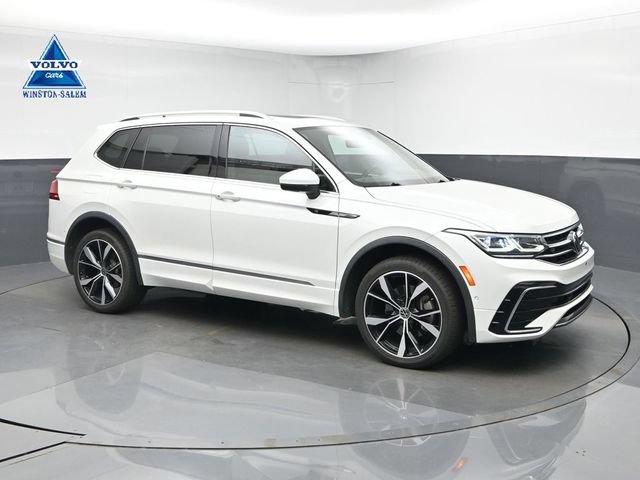 Used 2022 Volkswagen Tiguan SEL R-Line AWD/4WD image 1