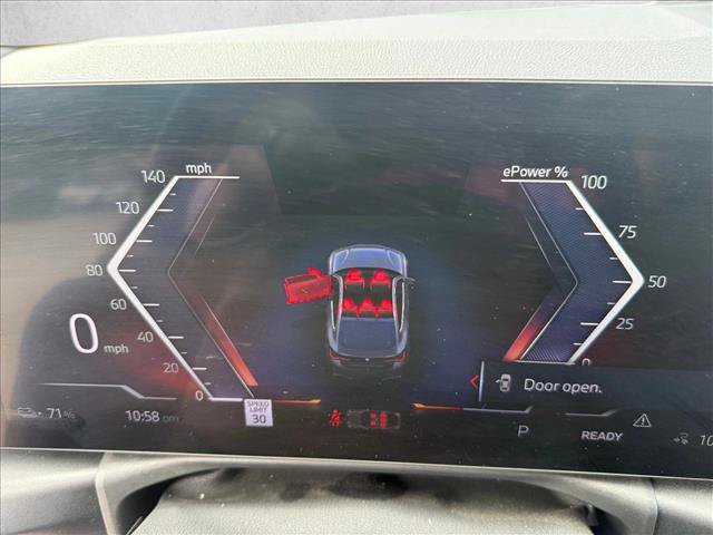Used 2023 BMW i4 eDrive35 RWD image 11