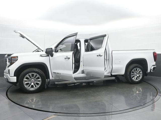Used 2024 GMC Sierra 1500 Denali w/ Technology Package AWD/4WD image 57