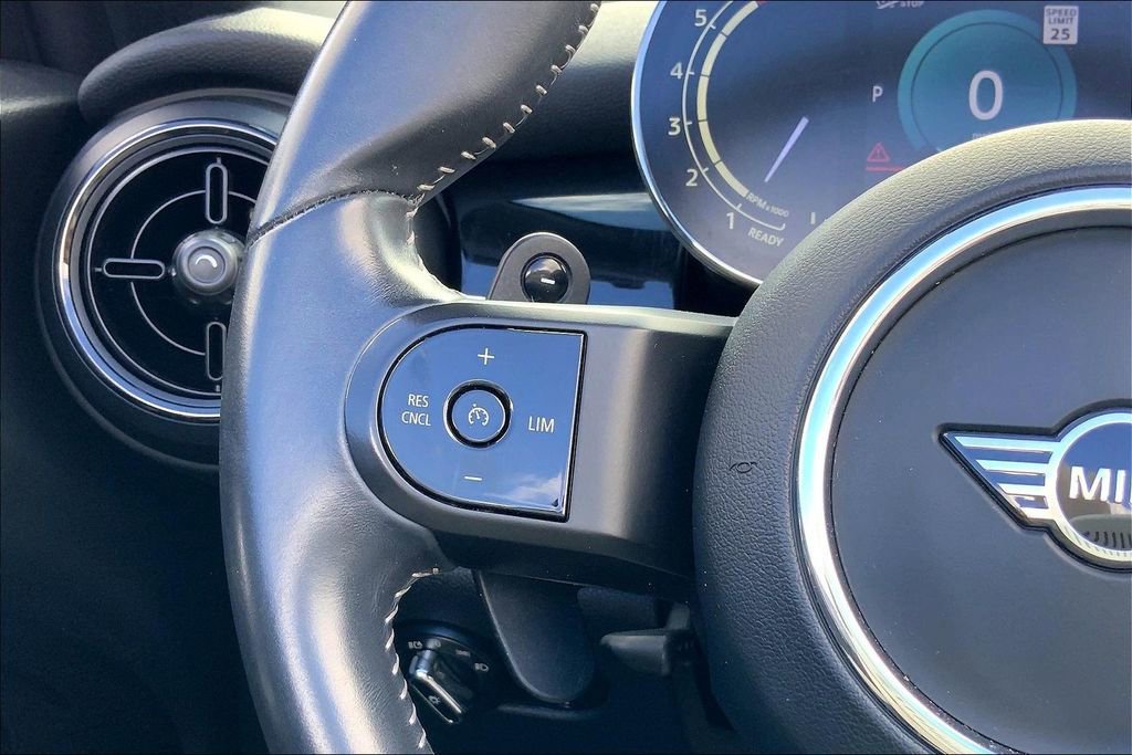 Certified 2023 MINI Cooper S w/ Signature Upholstery Package image 19