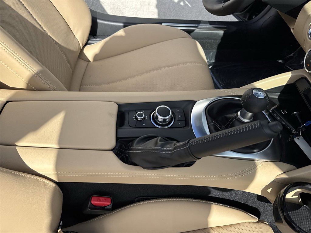 New 2025 MAZDA MX-5 Miata Grand Touring image 37