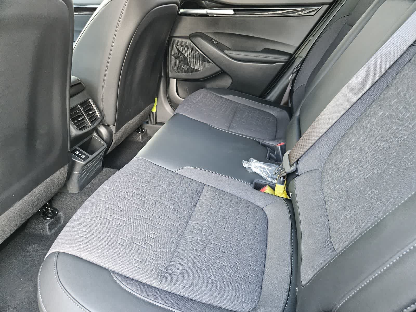 New 2026 Kia Seltos S FWD image 20