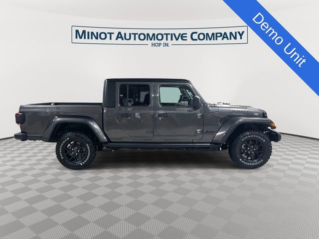 New 2026 Jeep Gladiator Willys image 9