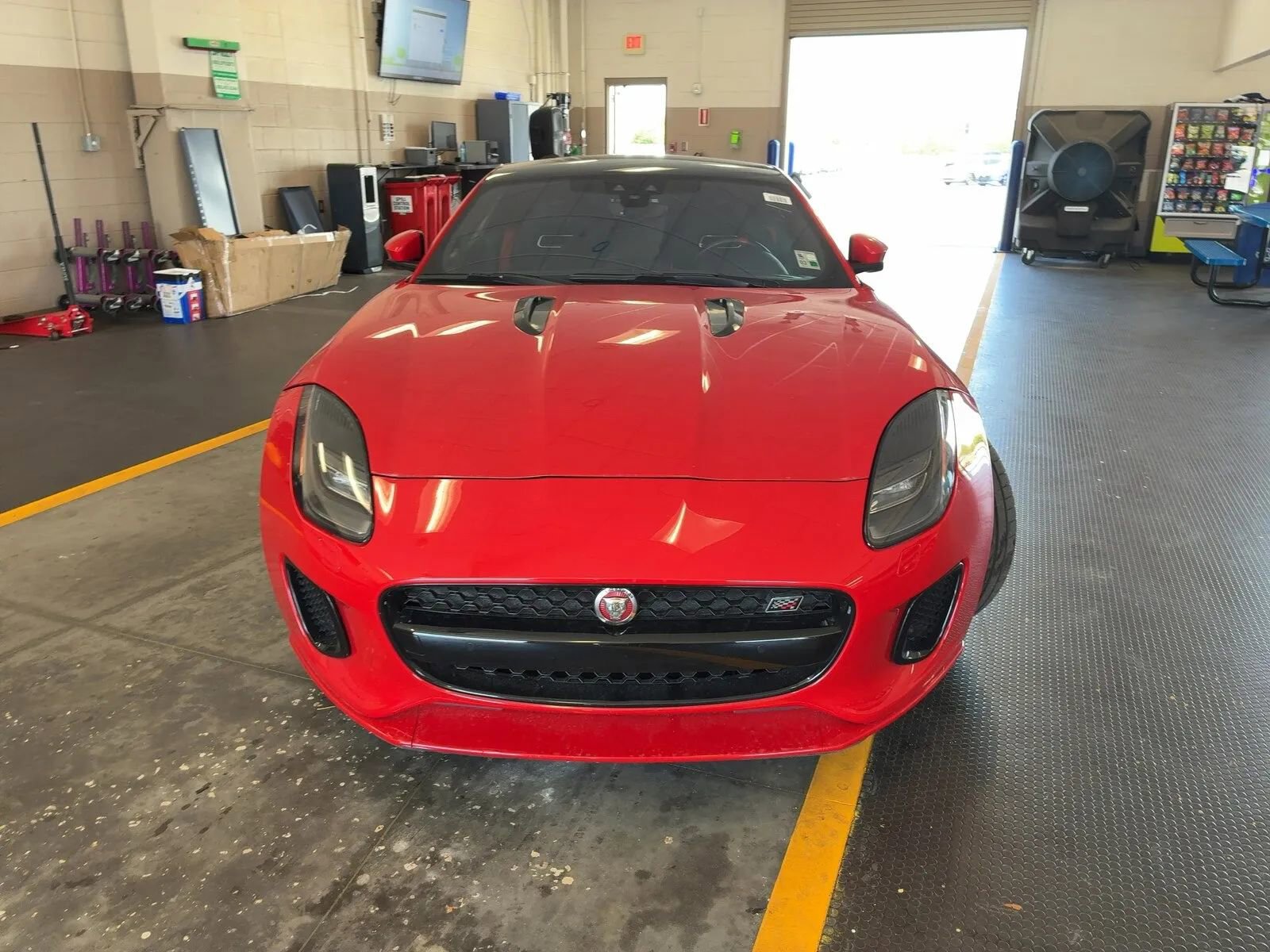 Used 2020 Jaguar F-TYPE Checkered Flag RWD image 2