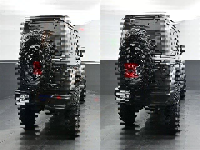 Used 2021 Jeep Wrangler Unlimited Sahara image 14