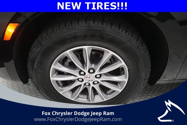 Used 2024 Buick Enclave Essence w/ LPO, Floor Liner Package image 27