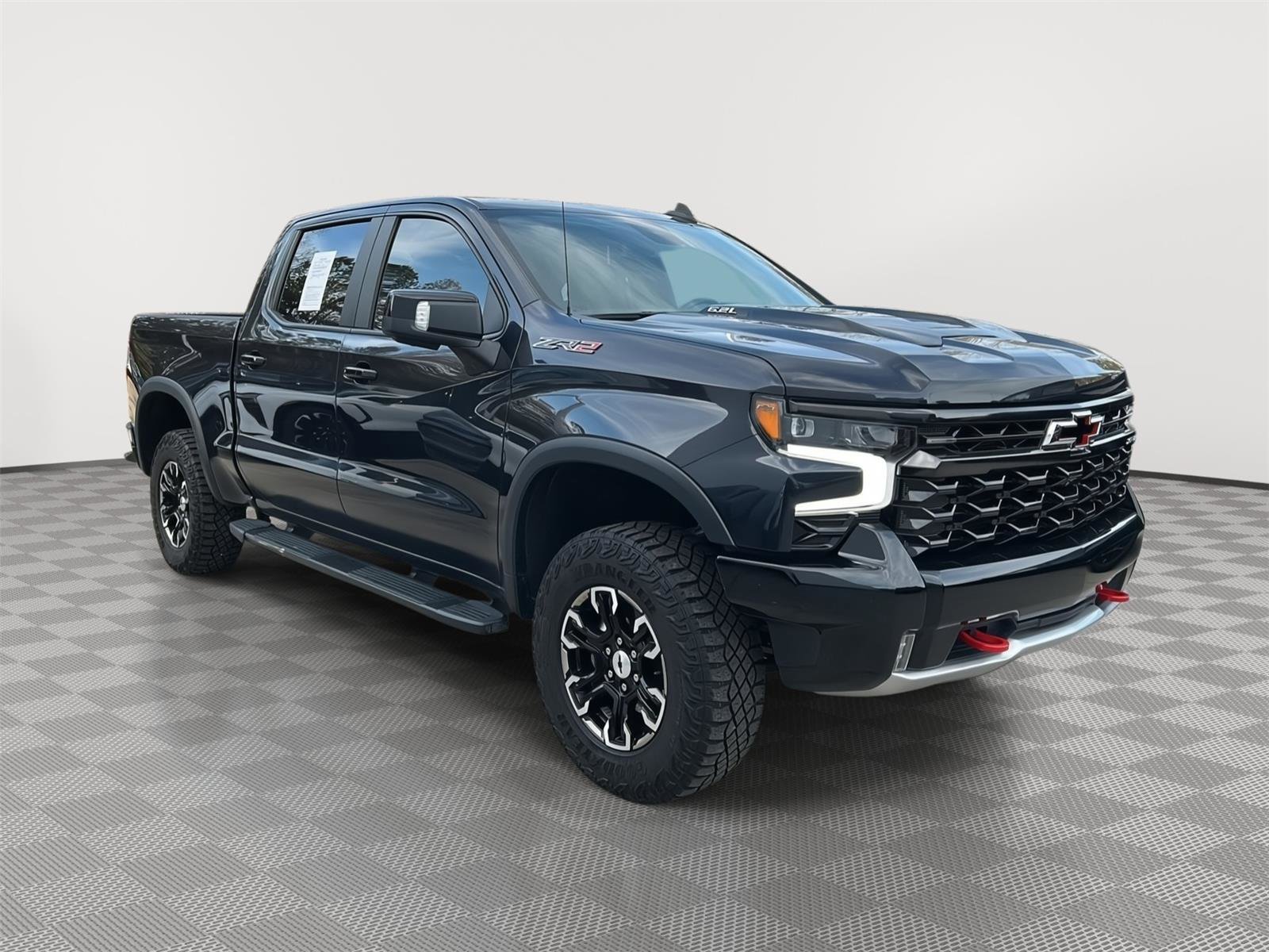 Used 2023 Chevrolet Silverado 1500 ZR2 image 7