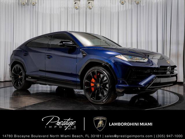 Used 2024 Lamborghini Urus S AWD/4WD image 1