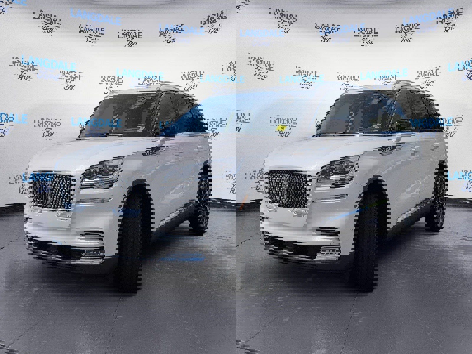 Used 2023 Lincoln Aviator Reserve w/ Equipment Group 201A image 11