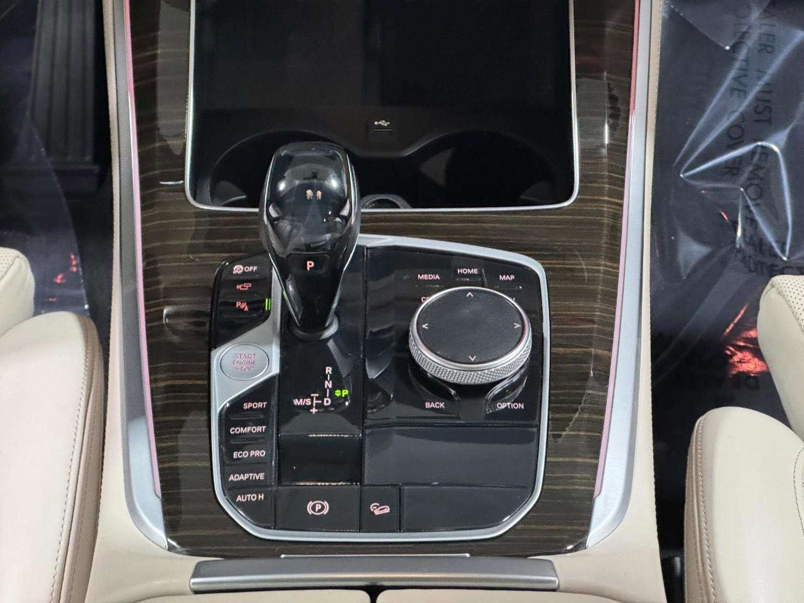 Used 2021 BMW X5 xDrive40i w/ Premium Package image 17