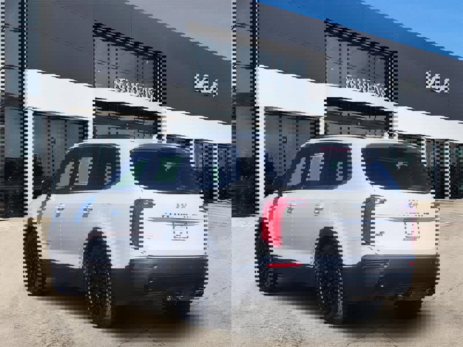 Used 2022 Kia Telluride SX w/ SX Prestige Package image 6