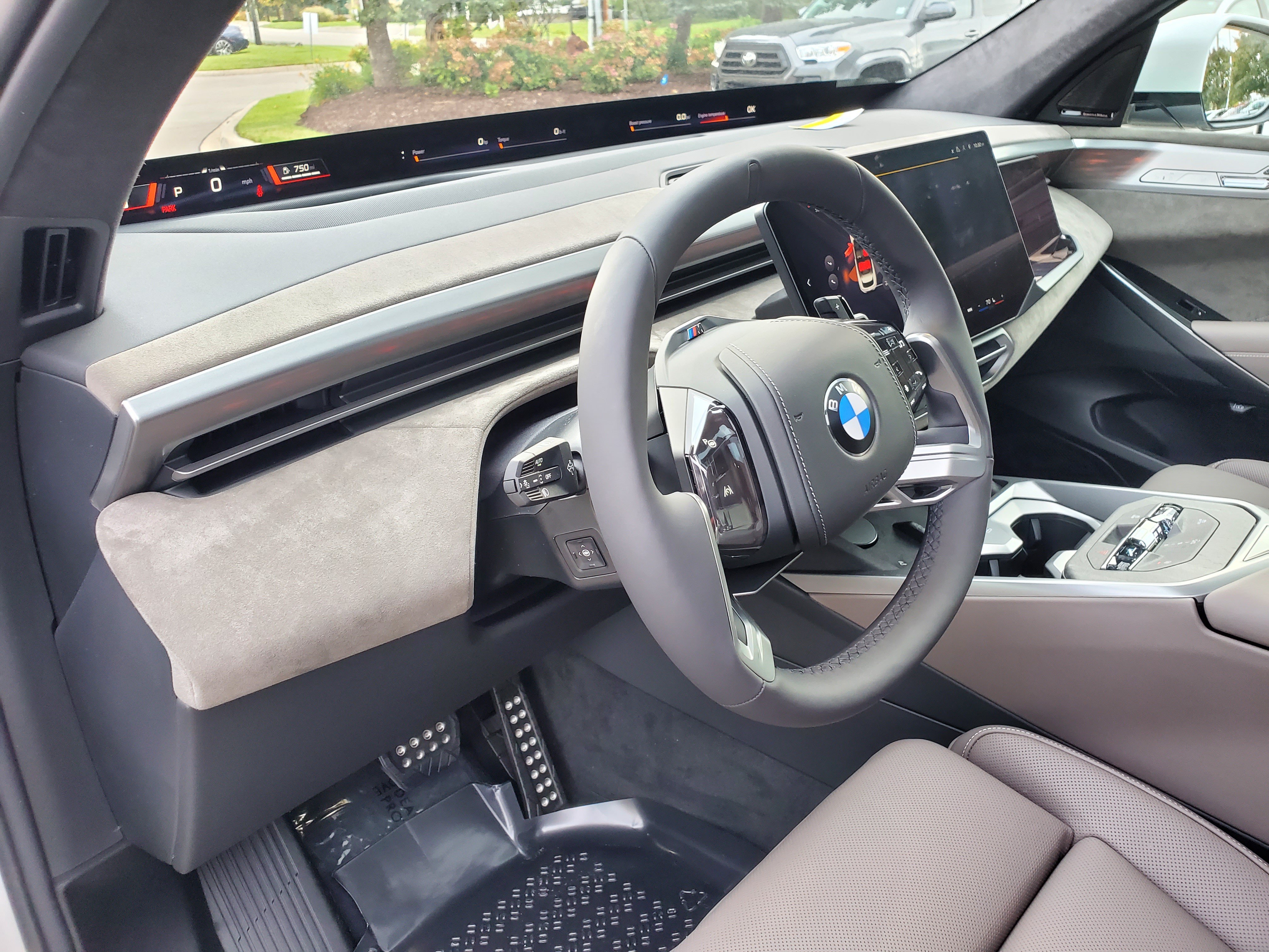 New 2027 BMW X5 xDrive40i w/ M Sport Package AWD/4WD image 10