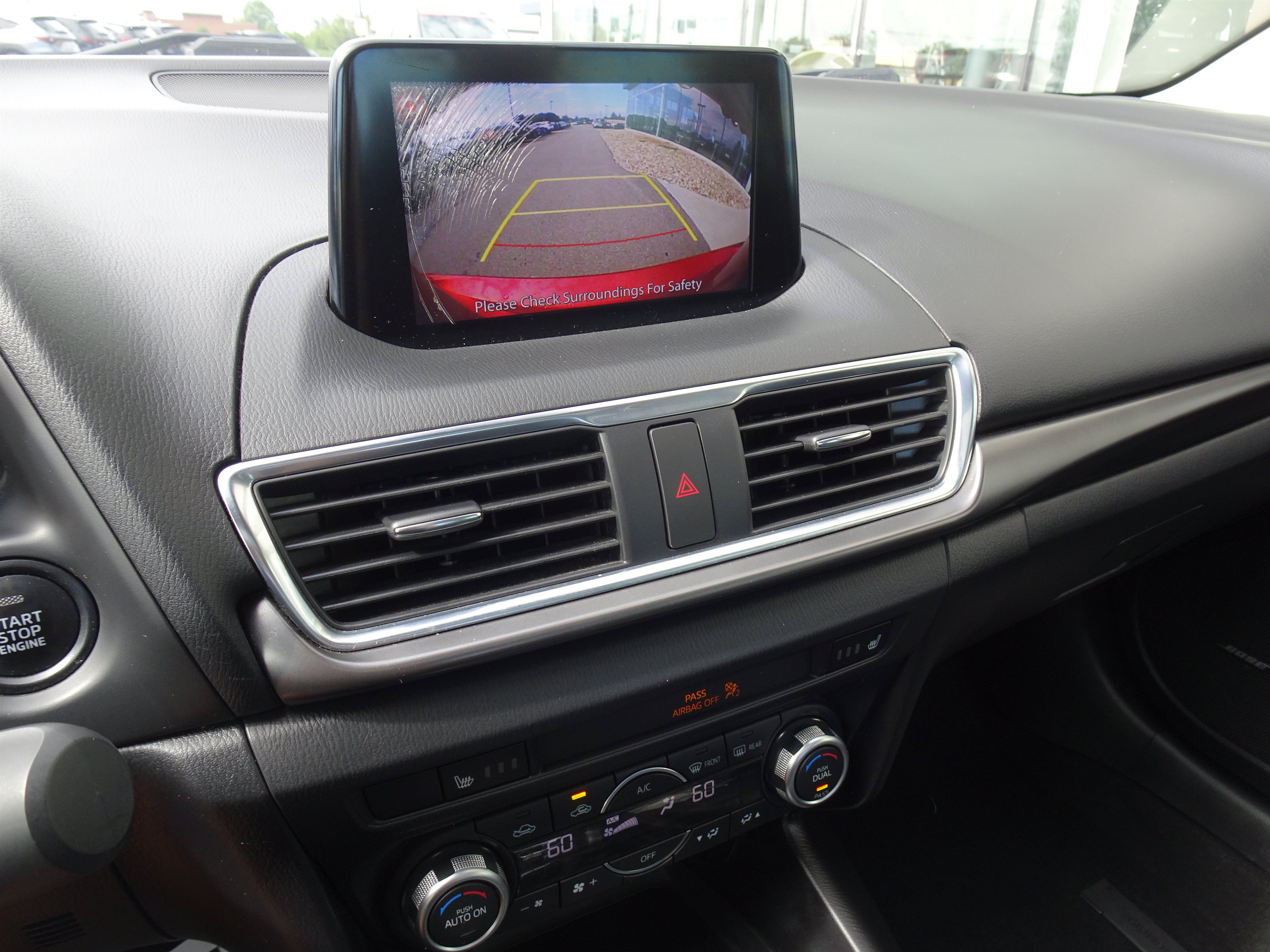 Used 2018 MAZDA MAZDA3 Grand Touring FWD image 20