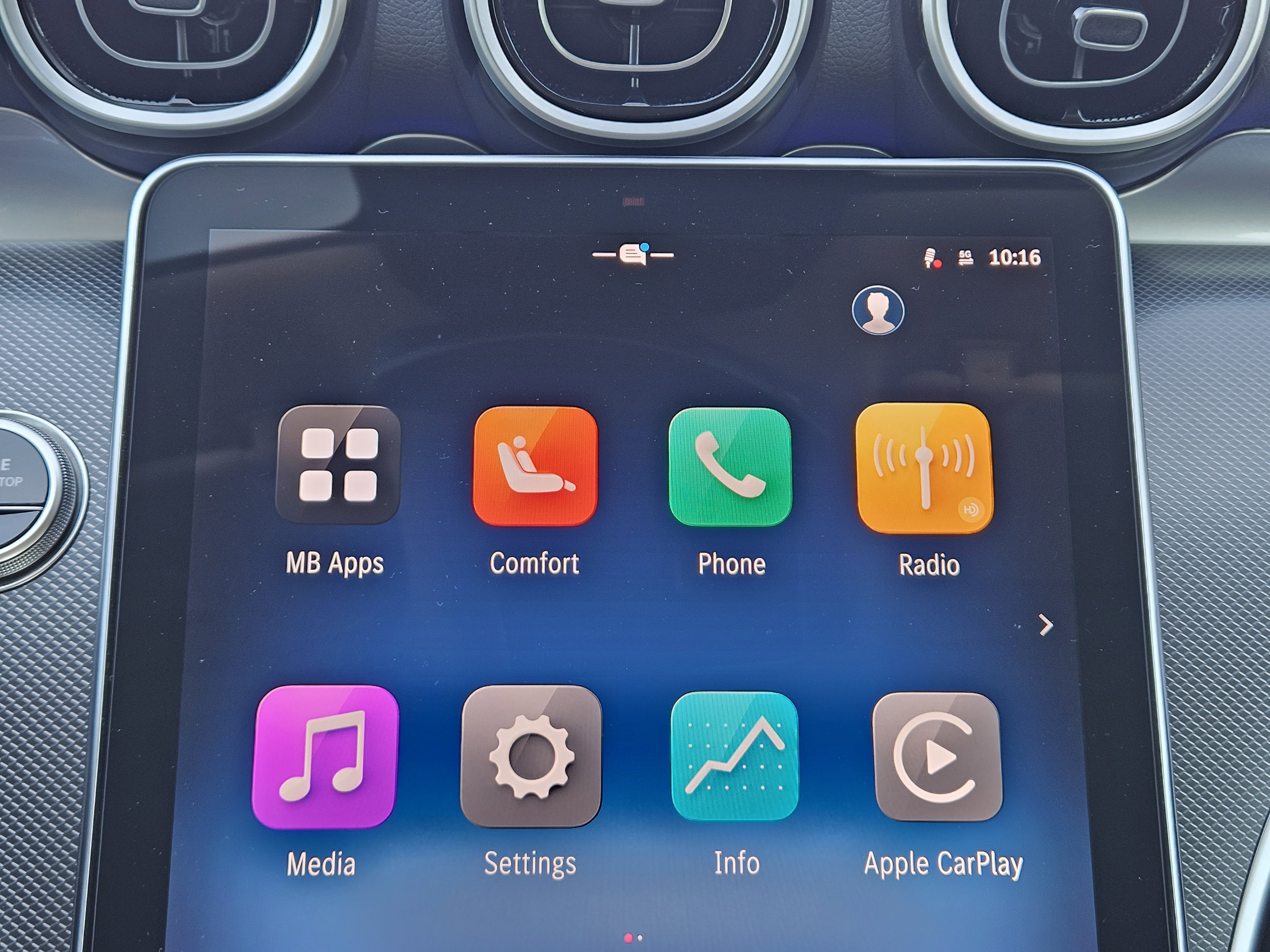 Certified 2025 Mercedes-Benz C 300 Sedan image 18