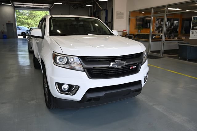 Used 2019 Chevrolet Colorado Z71 AWD/4WD image 3