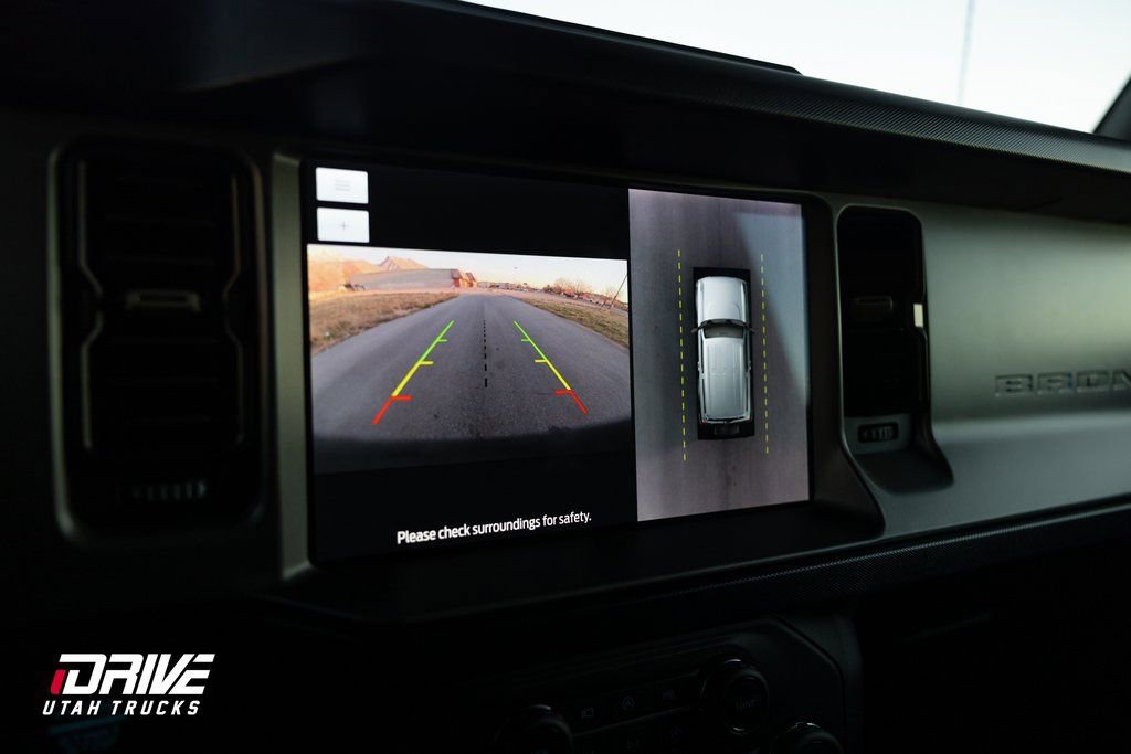 Used 2021 Ford Bronco Outer Banks image 32