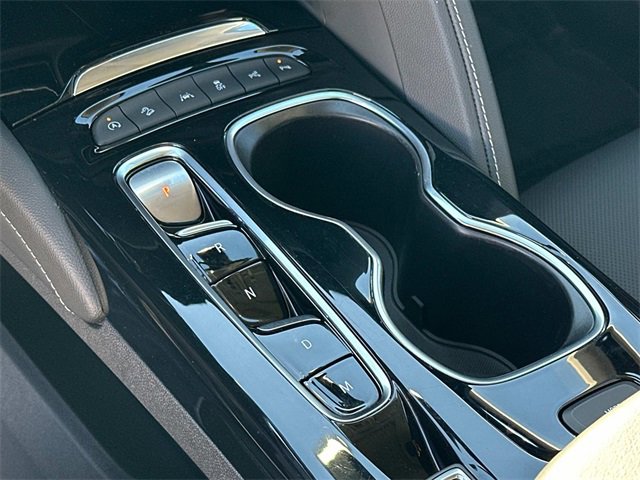 Used 2023 Buick Envision Avenir image 21