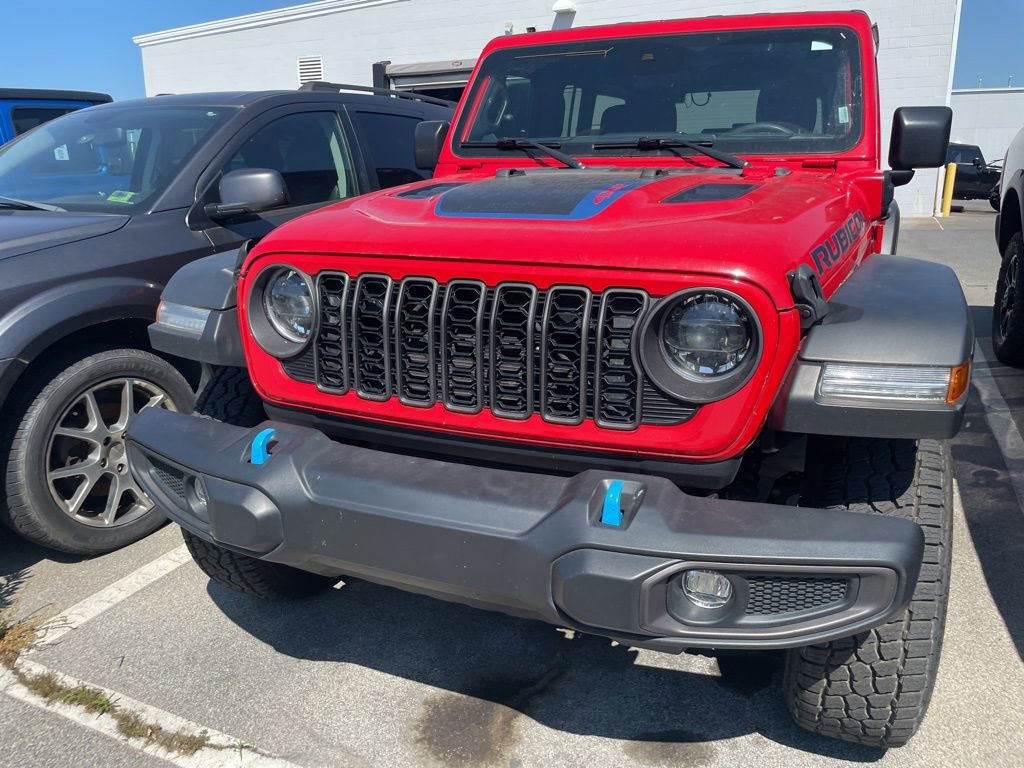 Certified 2024 Jeep Wrangler Unlimited Rubicon 4xe AWD/4WD image 2