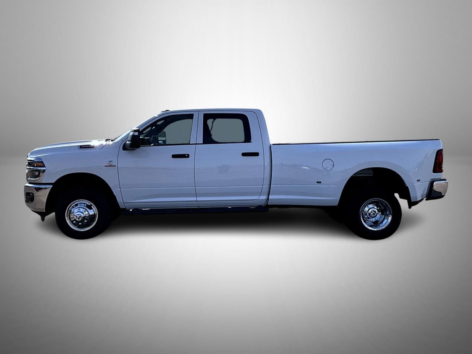 New 2026 RAM 3500 Tradesman image 8
