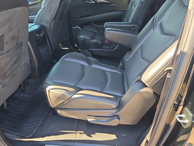 Used 2020 Cadillac Escalade ESV Platinum AWD/4WD image 12
