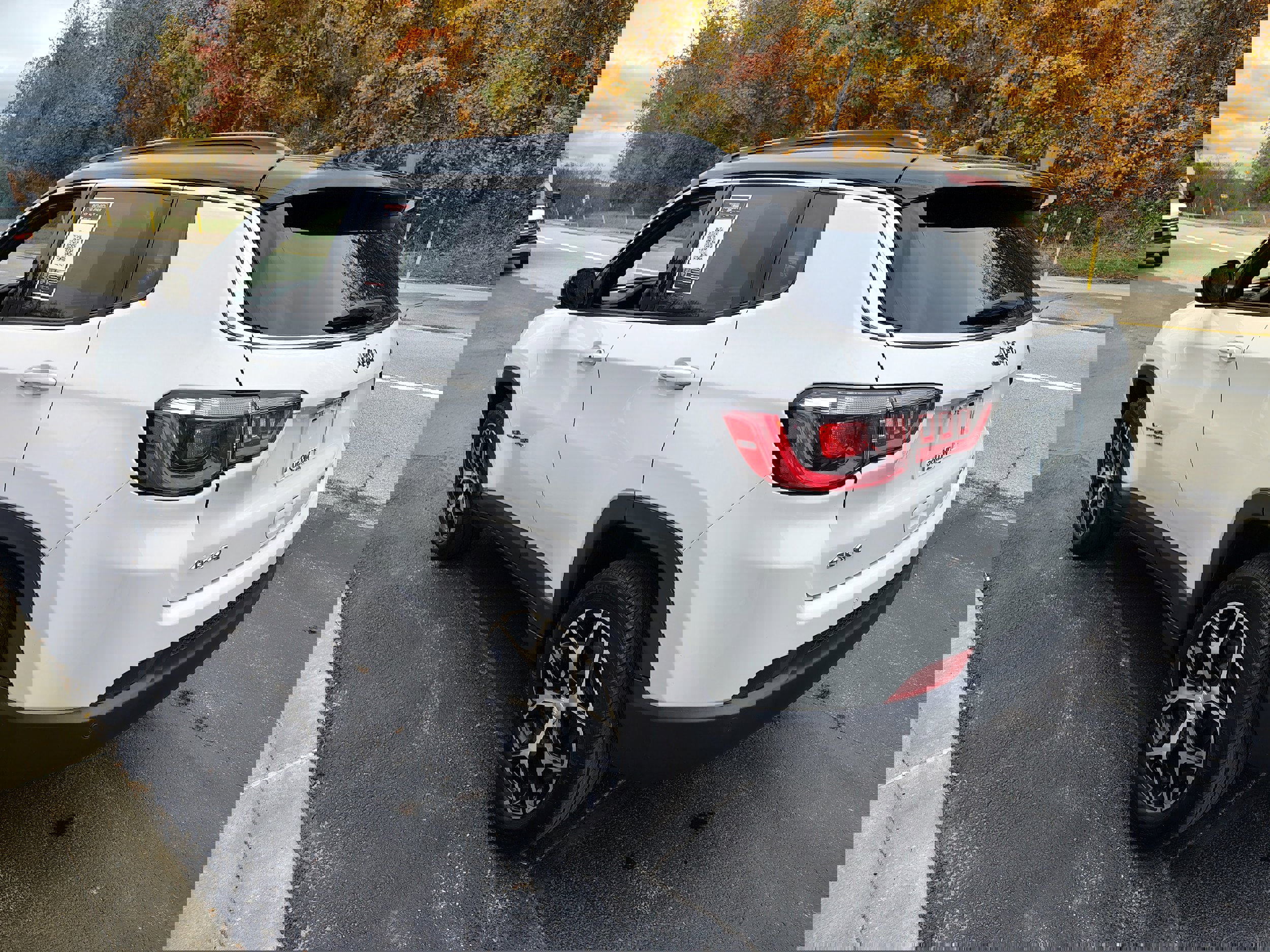 Certified 2024 Jeep Compass Limited image 8