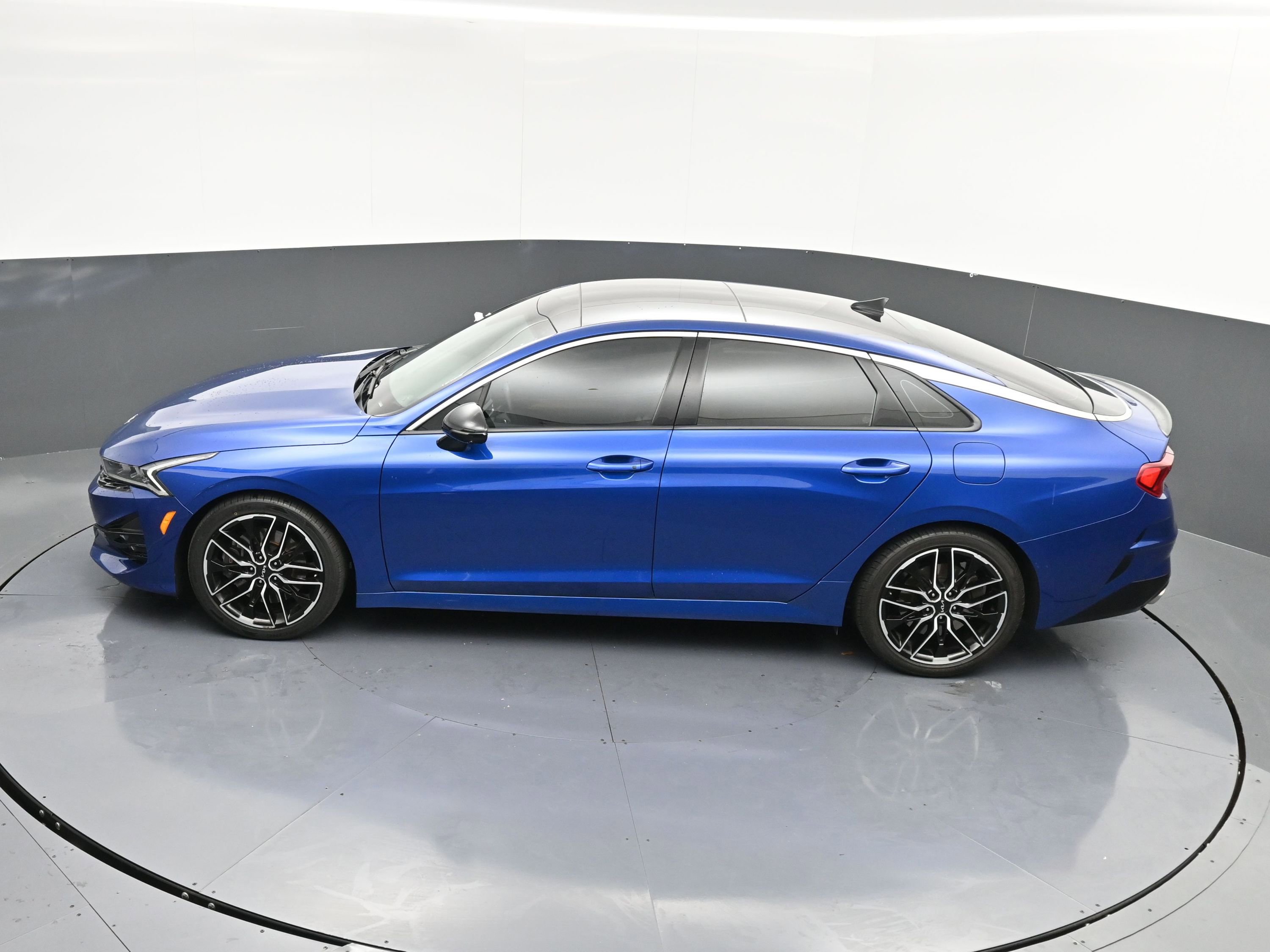 Used 2023 Kia K5 GT w/ GT1 Package image 40