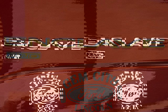 Used 2024 Buick Enclave Premium image 20